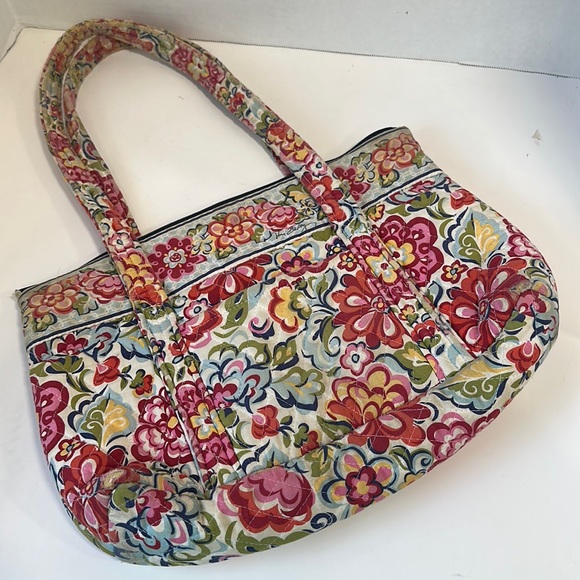 Vera Bradley Handbags - Vera Bradley hope garden tote bag floral